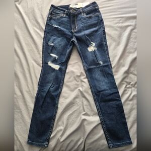 Hollister High-Rise Ripped Dark Wash Super Skinny Jeans, Sz 6S